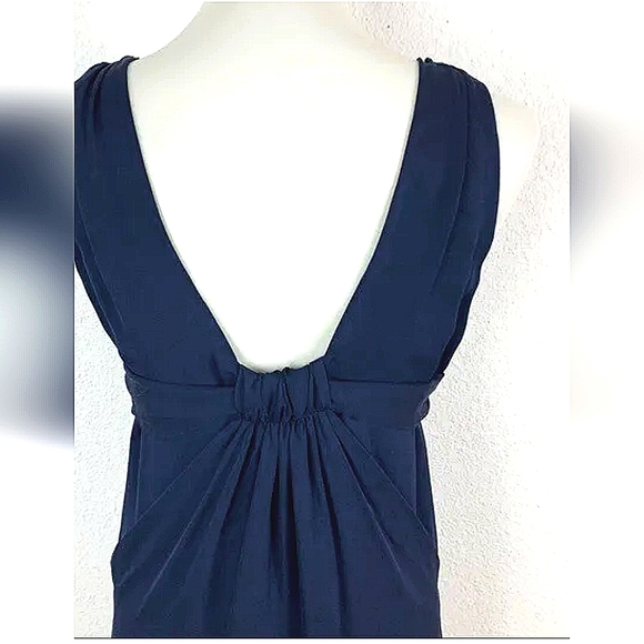 💜5/$25💜Graham & Spencer silk dress size sm - Picture 3 of 9